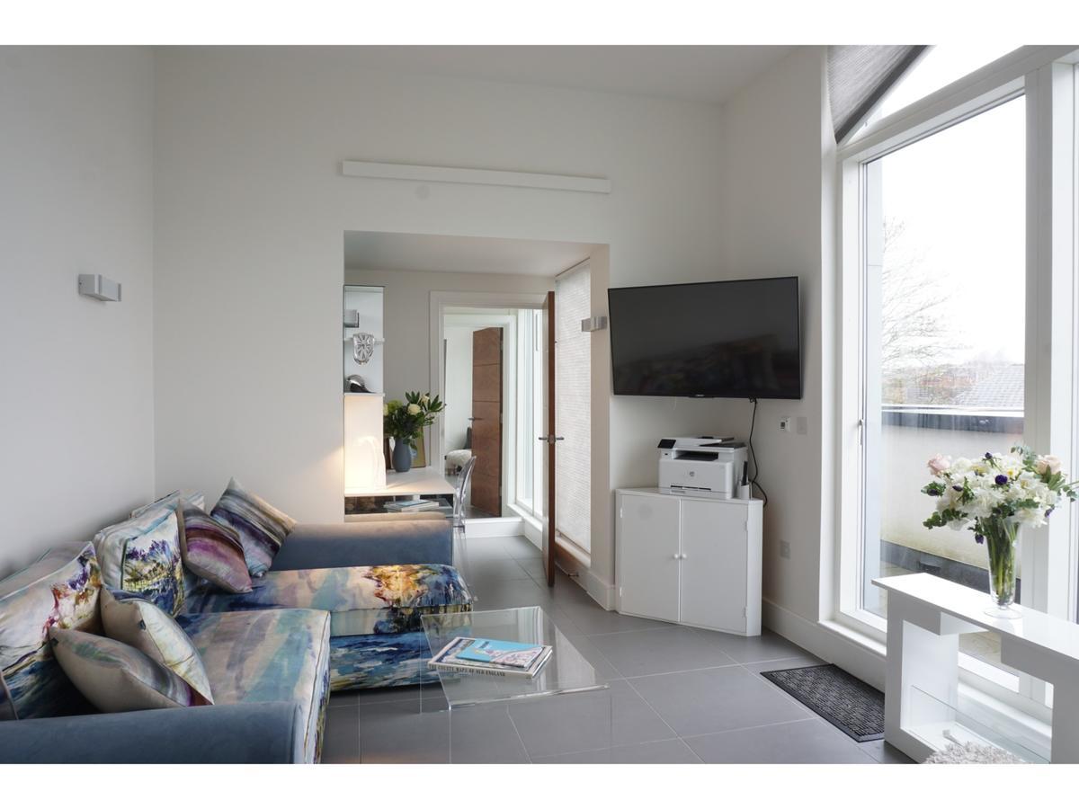 Modern, Spacious 2Br Flat In オックスフォード エクステリア 写真